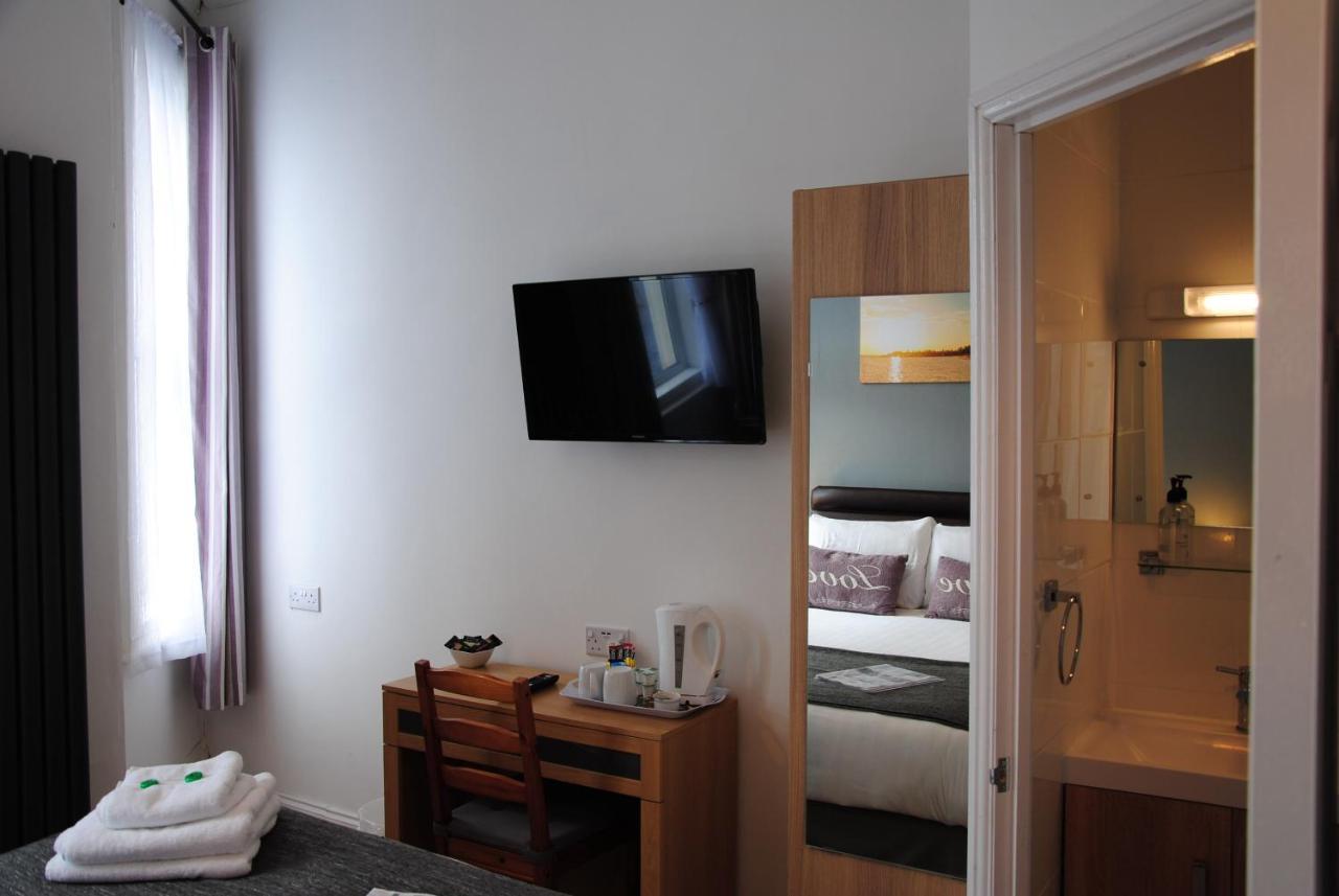 Guest house Taunton House 3*