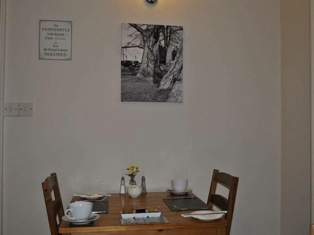 Taunton House Guest house